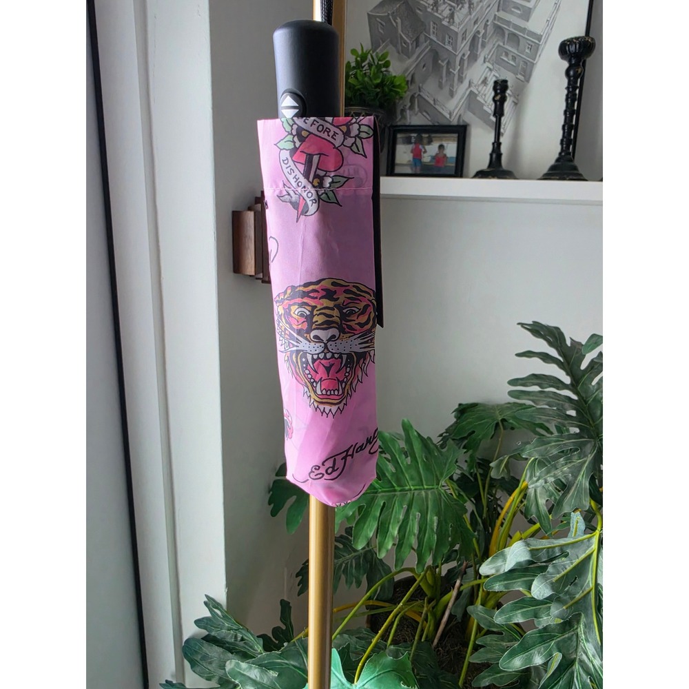 Ed Hardy Pink Tiger Tattoo Compact Umbrella Auto Open Close